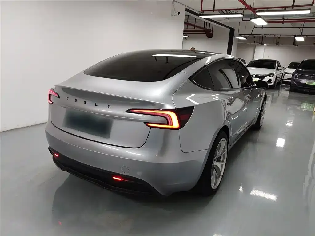 Tesla Model 3 2024 из CN, фото 10