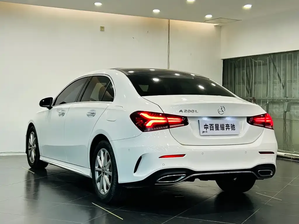 Mercedes-Benz A-Class — фото 9