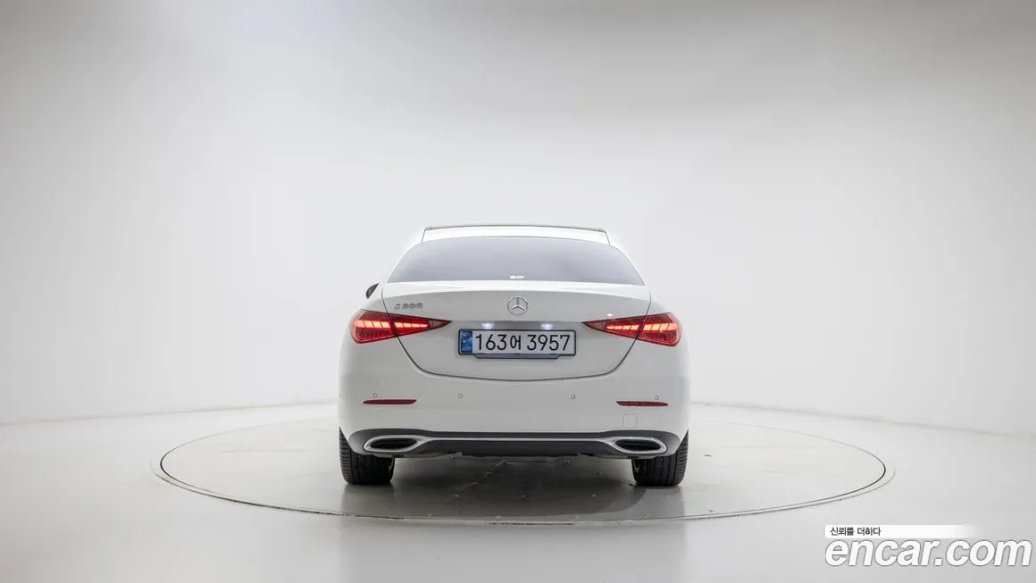 Mercedes-Benz C-Class — фото 1