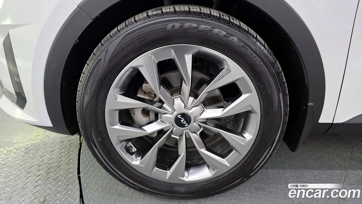 Kia Sorento — фото 4