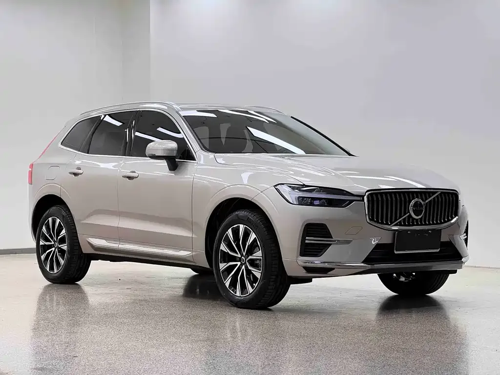 Volvo XC60 2022 из CN, фото 7