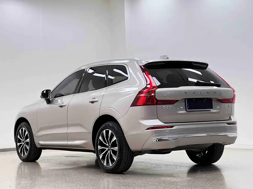 Volvo XC60 2022 из CN, фото 10
