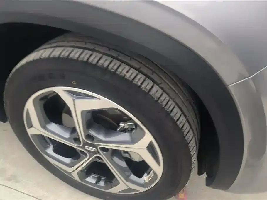 Geely Xingyue L 2024 из CN, фото 6