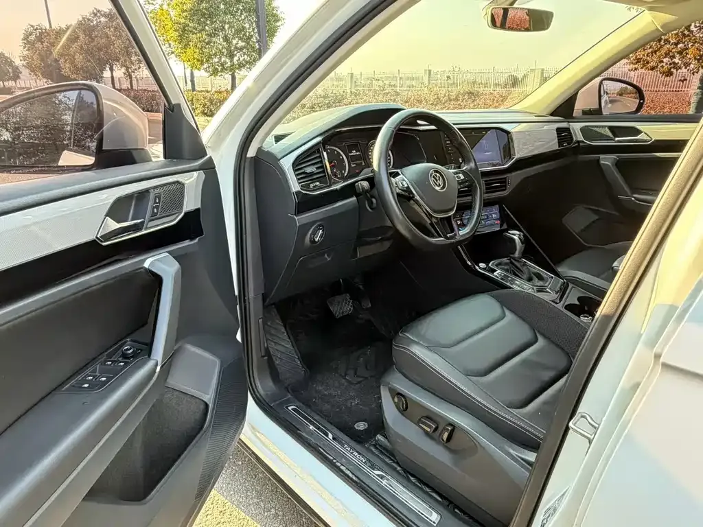 Volkswagen Tayron 2021 из CN, фото 3