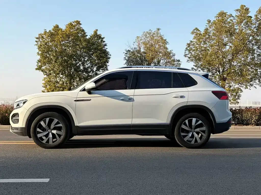 Volkswagen Tayron 2021 из CN, фото 9