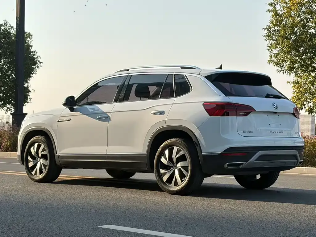 Volkswagen Tayron 2021 из CN, фото 8