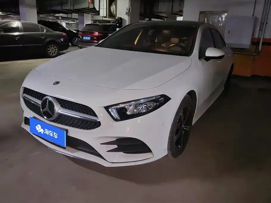 Mercedes-Benz A-Class 2023 из CN, фото 1