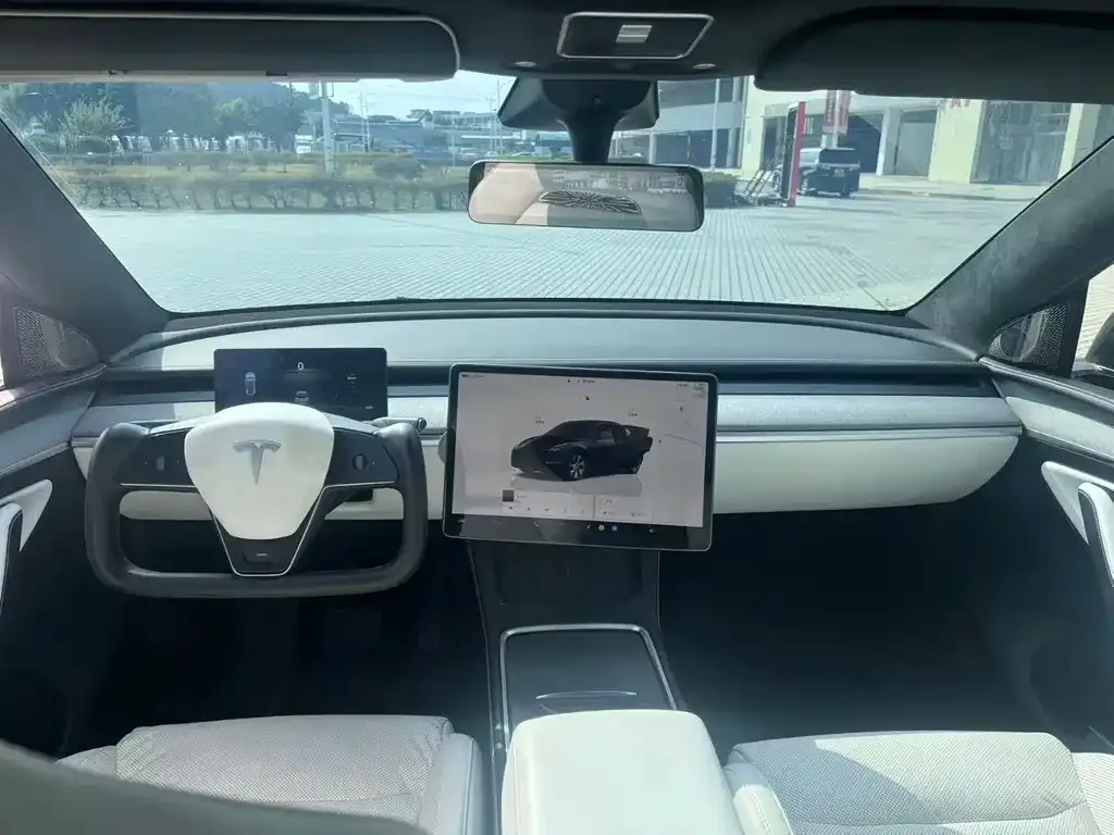Tesla Model Y 2022 из CN, фото 3