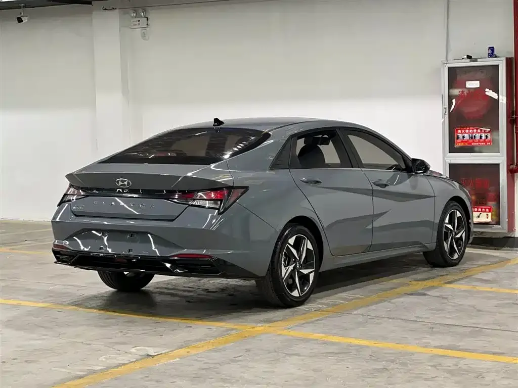 Hyundai Elantra 2022 из CN, фото 8