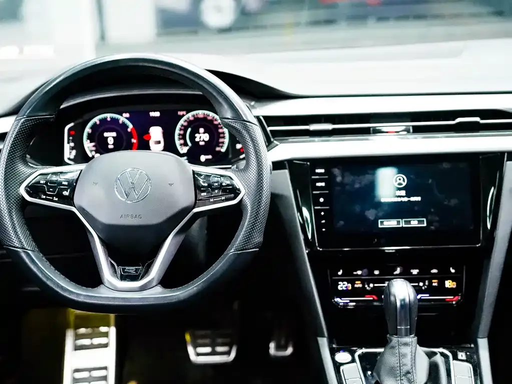 Volkswagen CC — фото 3