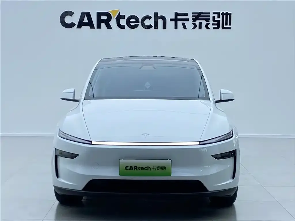 Tesla Model Y 2025 из CN, фото 7