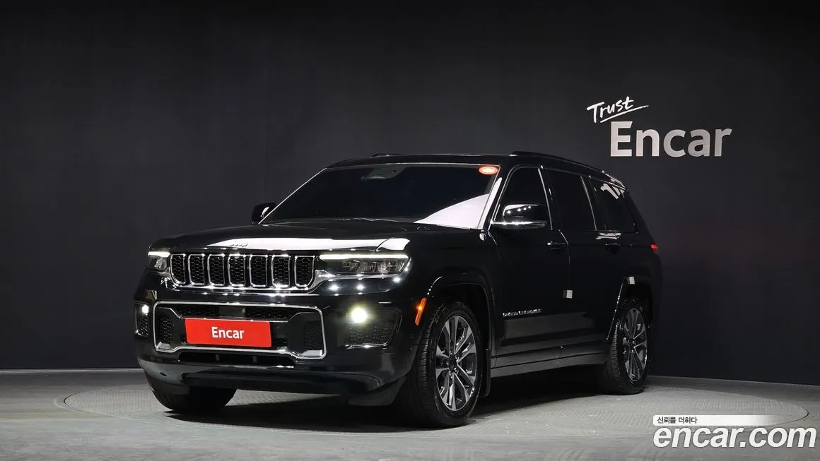 Jeep Cherokee — фото 1