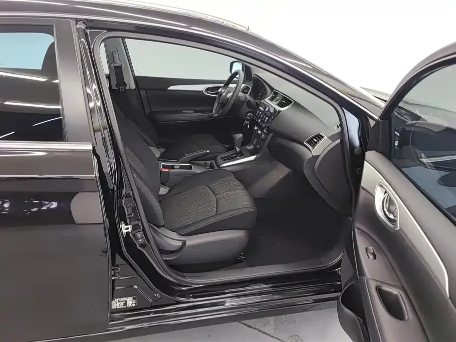 Nissan Sylphy 2025 из CN, фото 2