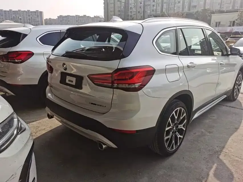 BMW X1 2021 из CN, фото 8