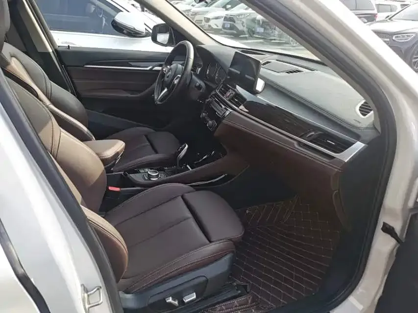 BMW X1 2021 из CN, фото 4