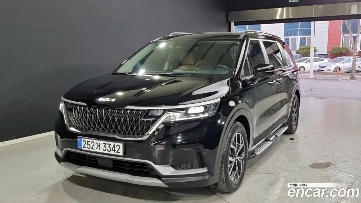 Kia Carnival 2023 из KR, фото 1