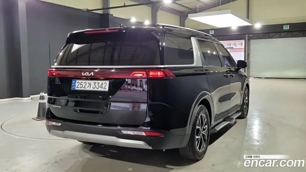 Kia Carnival 2023 из KR, фото 4