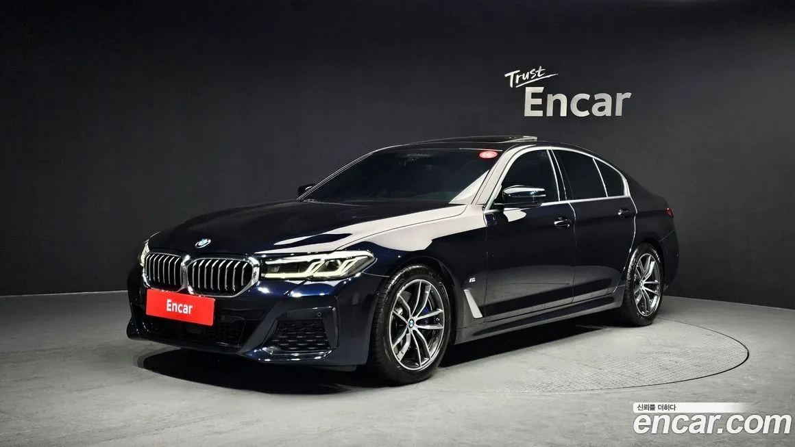 BMW 5-Series — фото 1