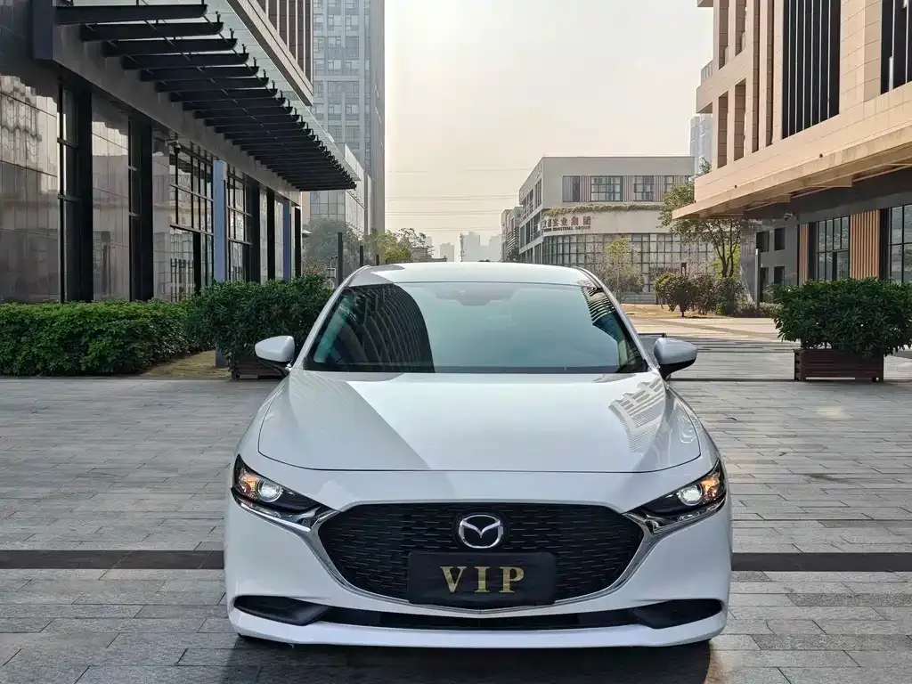 Mazda 3 Axela 2022 из CN, фото 6