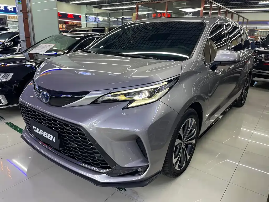 Toyota Granvia 2024 из CN, фото 1