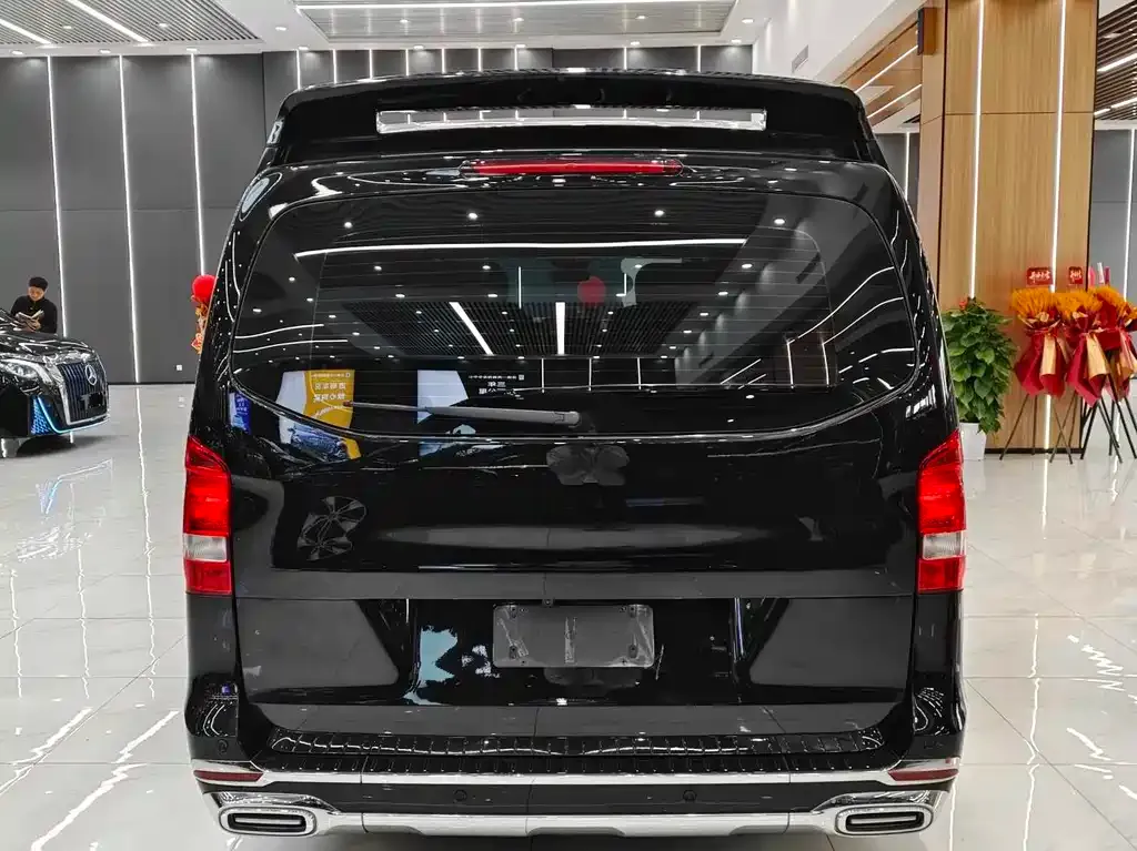 Mercedes-Benz Vito 2023 из CN, фото 10