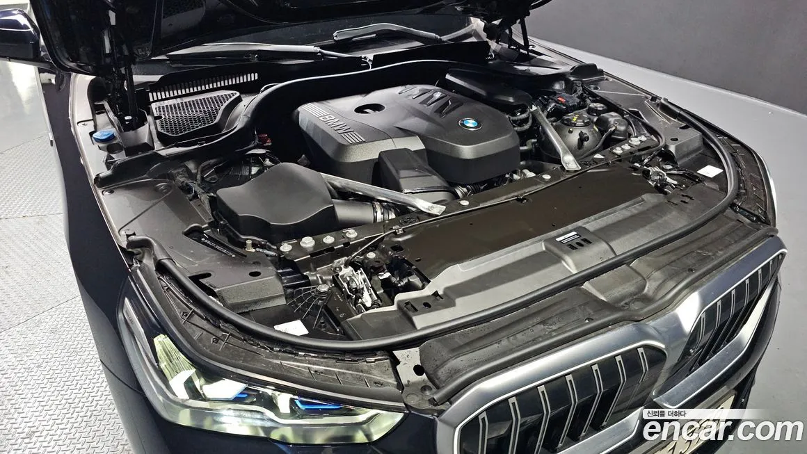 BMW 5-Series 2025 из KR, фото 7