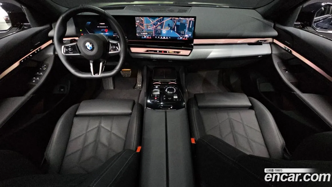 BMW 5-Series 2025 из KR, фото 8