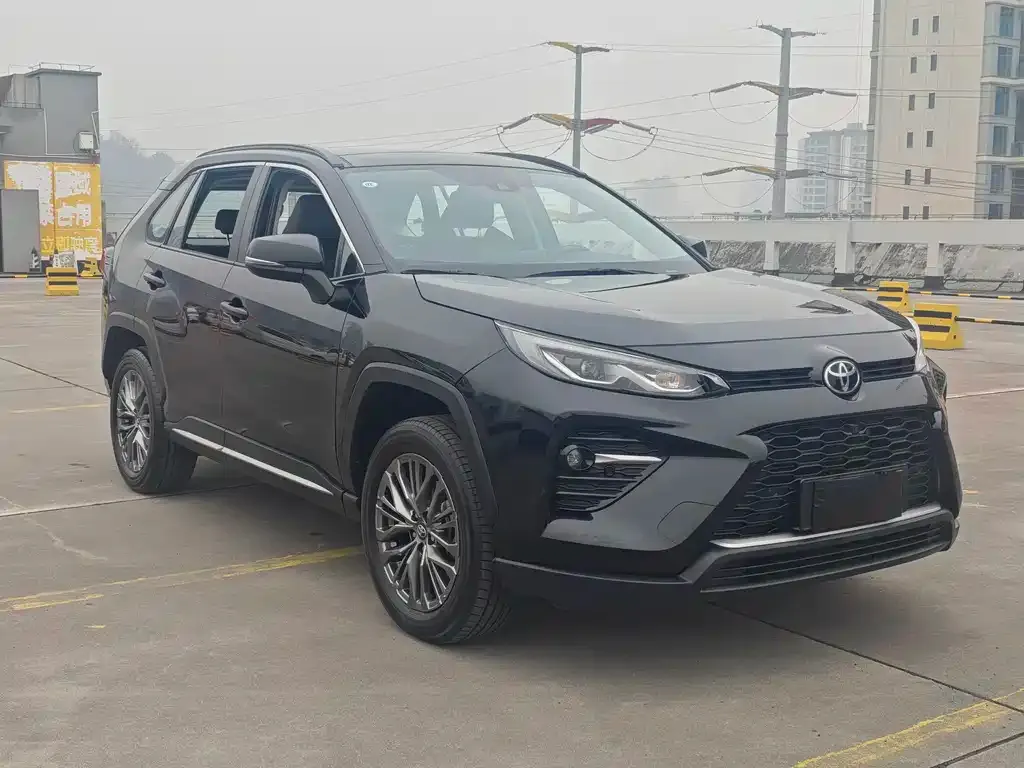 Toyota Wildlander 2023 из CN, фото 3