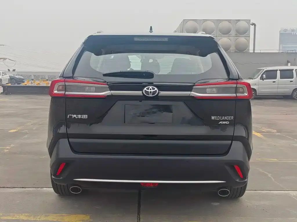 Toyota Wildlander 2023 из CN, фото 2