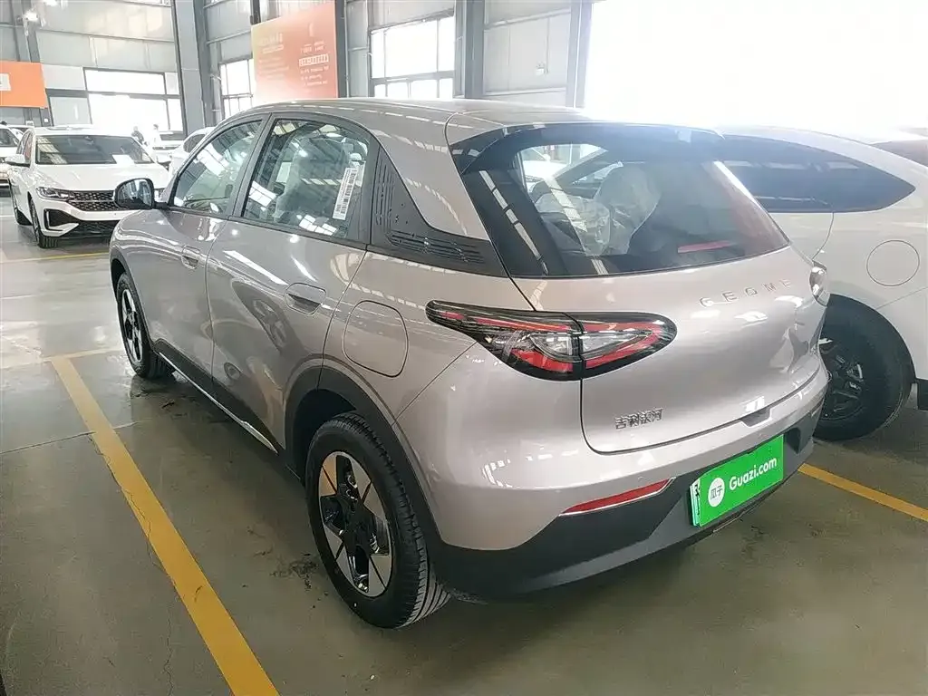 Geely Starburst — фото 7