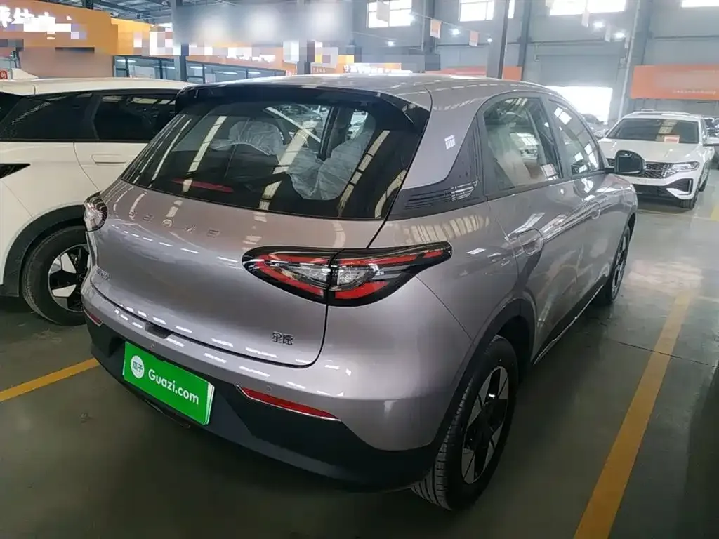 Geely Starburst — фото 9