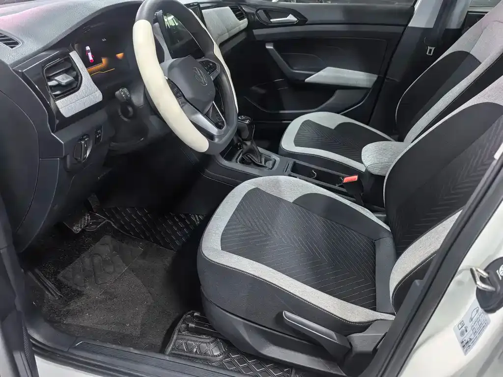 Volkswagen Tharu 2025 из CN, фото 8