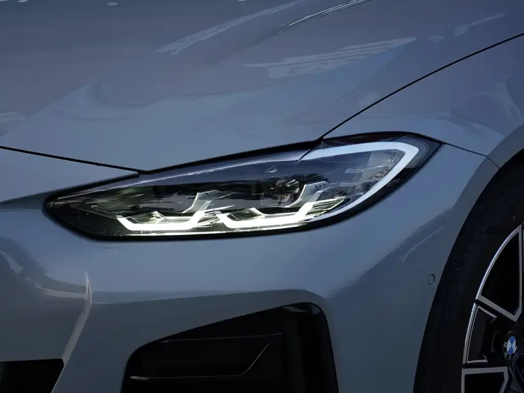 BMW 4 Series 2023 из CN, фото 3