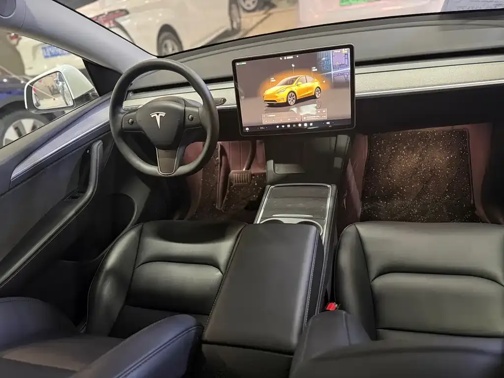 Tesla Model Y 2024 из CN, фото 6