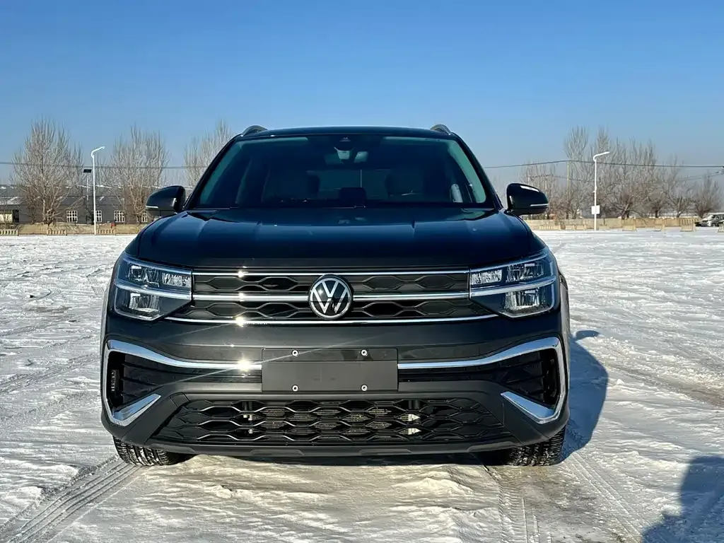 Volkswagen Tharu 2023 из CN, фото 8