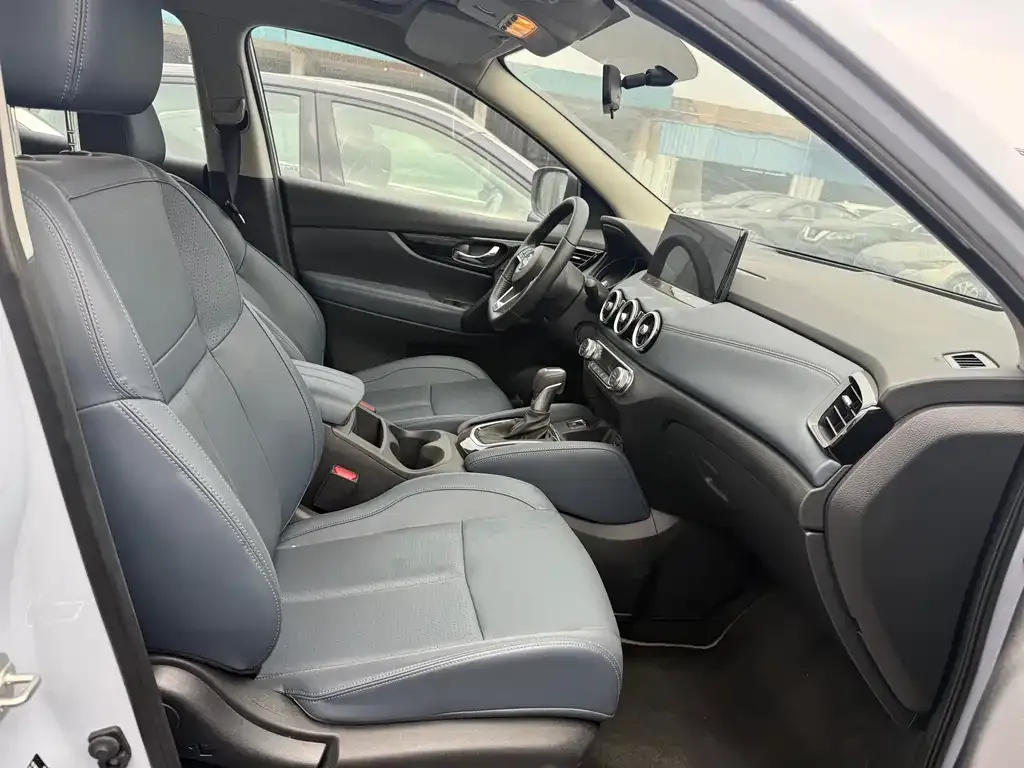 Nissan Qashqai — фото 2