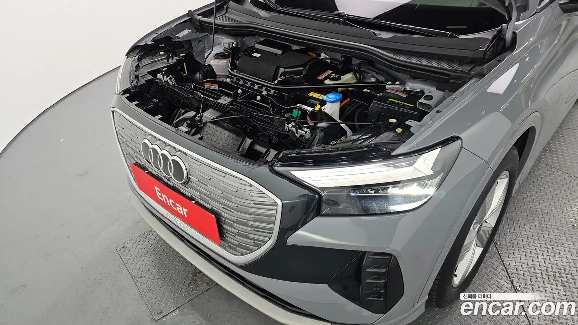 Audi Q4 e-tron 2023 из KR, фото 10
