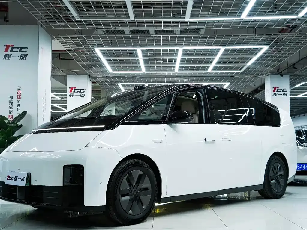 Li Auto MEGA 2025 из CN, фото 1
