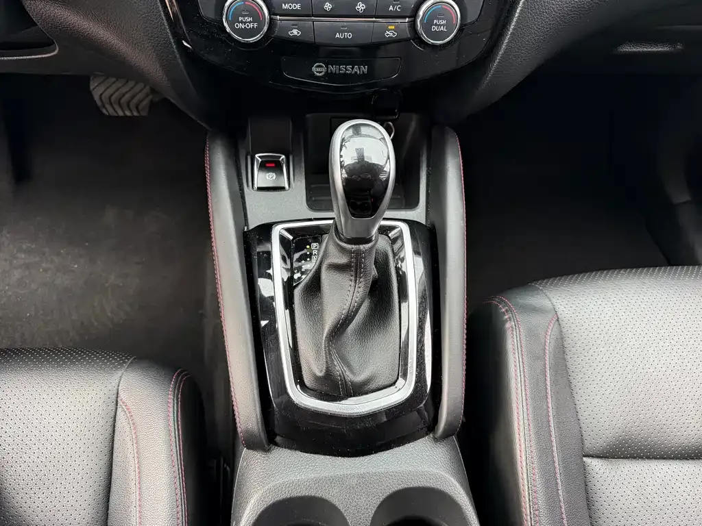 Nissan Qashqai 2024 из CN, фото 10