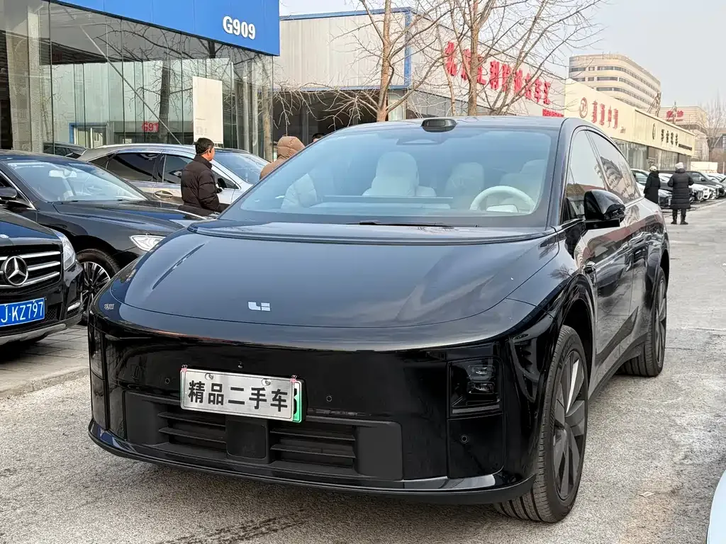 Li Auto i6 2026 из CN, фото 1