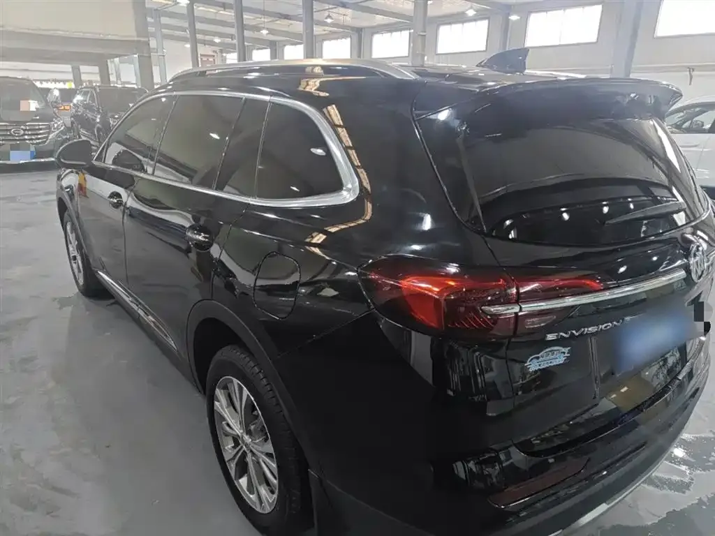 Buick Envision Plus — фото 3