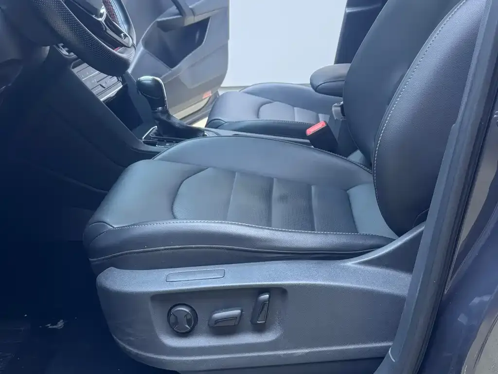 Volkswagen Tharu 2022 из CN, фото 4