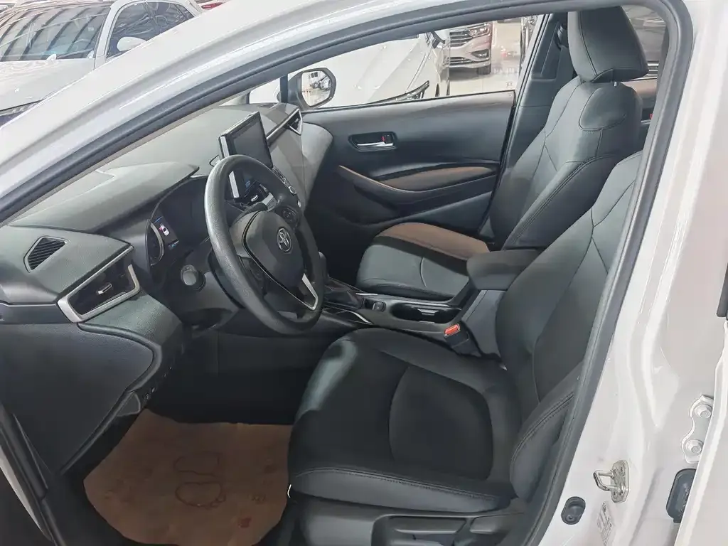 Toyota Corolla 2022 из CN, фото 8