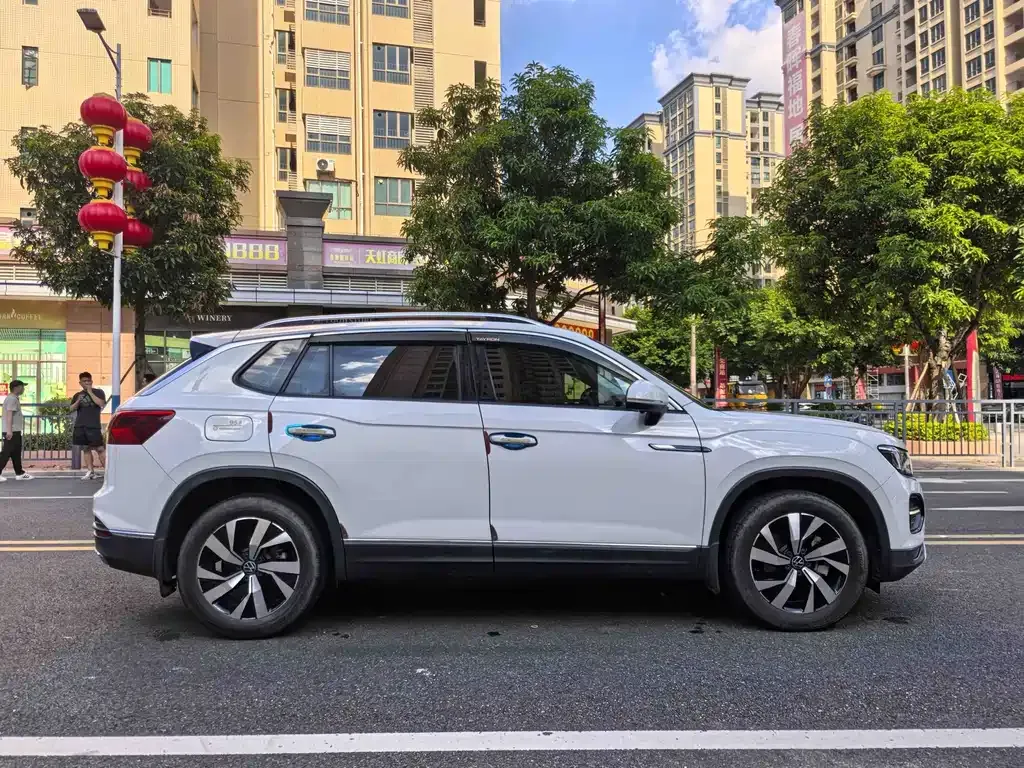 Volkswagen Tayron 2022 из CN, фото 7