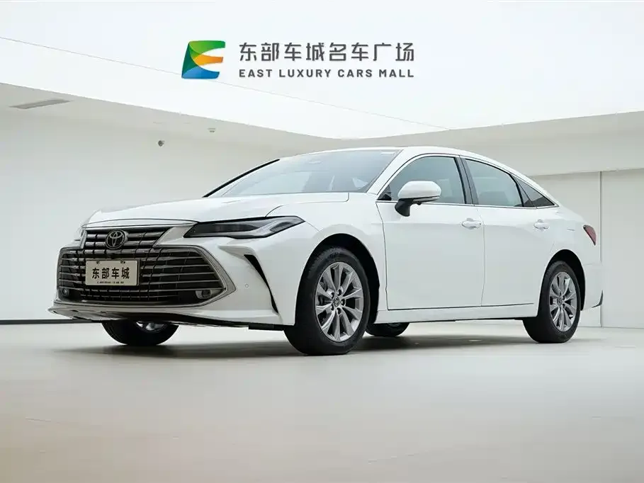 Toyota Avalon 2024 из CN, фото 1