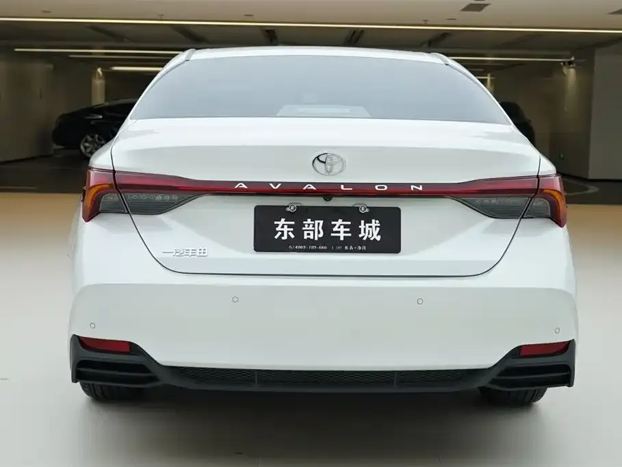 Toyota Avalon 2024 из CN, фото 7
