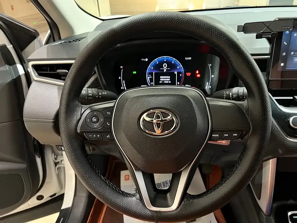 Toyota Frontlander 2024 из CN, фото 9
