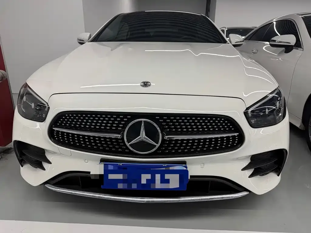 Mercedes-Benz E-Class (Import) — фото 8