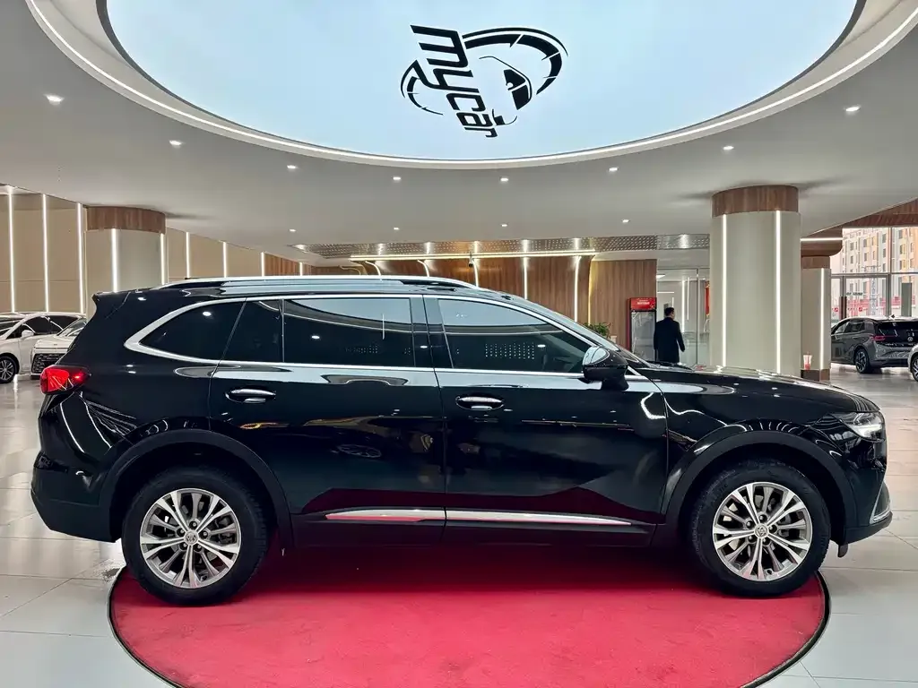 Buick Envision Plus — фото 5