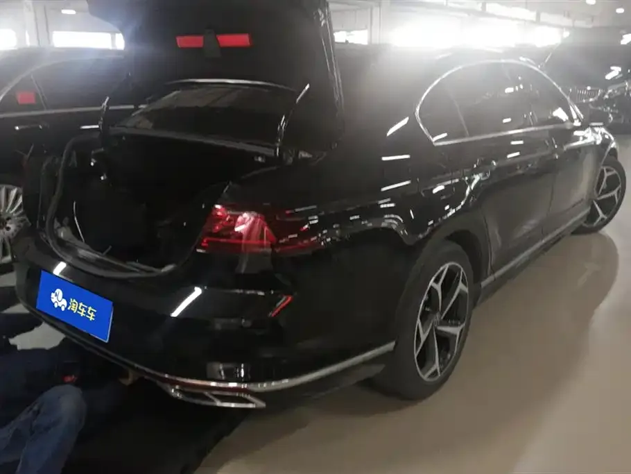 Volkswagen Magotan 2024 из CN, фото 2